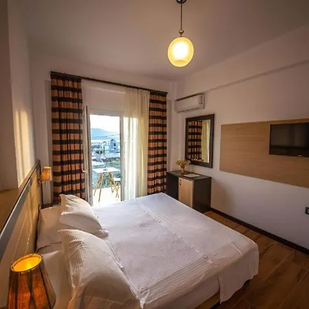 Inada Bed & Breakfast 3*