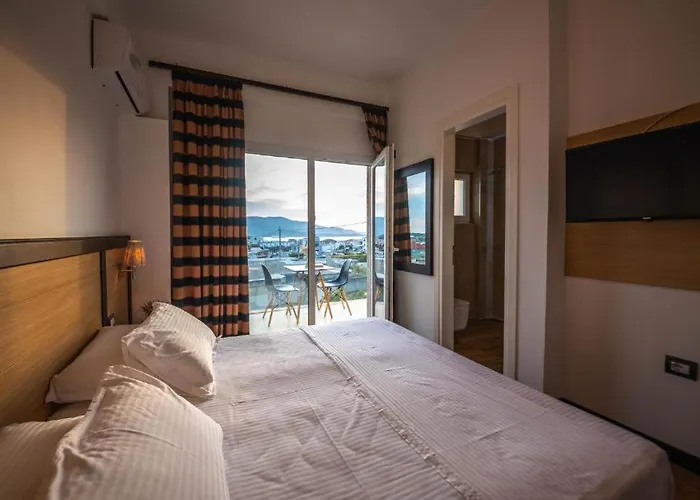 Bed & Breakfast Inada